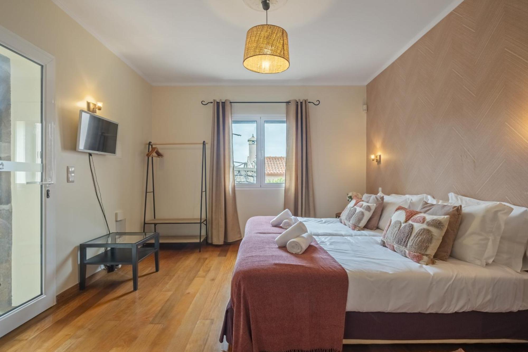 Апартаменты Casas Do Salao By Madeira Sun Travel Порту-Мониш Экстерьер фото